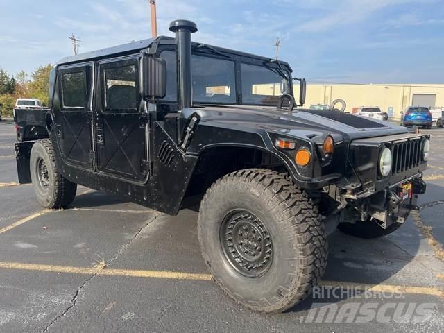 Hummer M11 Pick-upy / Pojazdy z otwieranymi burtami