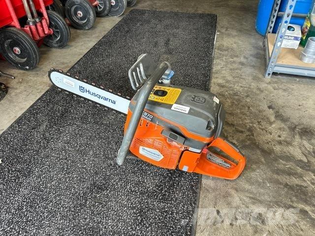 Husqvarna K970 Pilarki łańcuchowe i wykaszarki