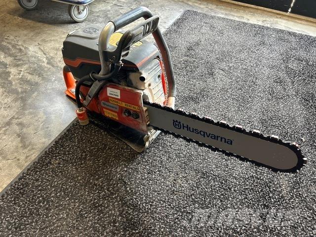 Husqvarna K970 Pilarki łańcuchowe i wykaszarki
