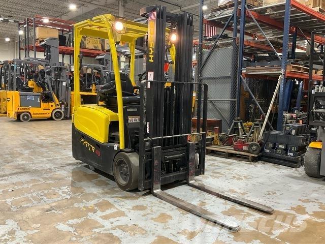 Hyster  Wózki elektryczne