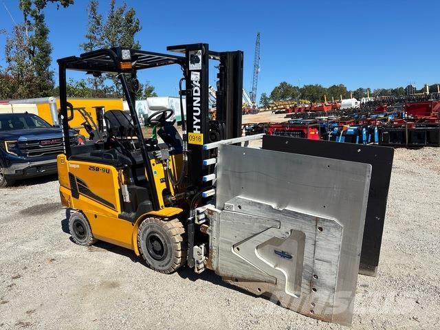 Hyundai 25B-9U Wózki elektryczne