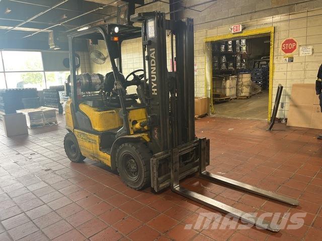 Hyundai 25L-7A Maszyny budowlane - Inne