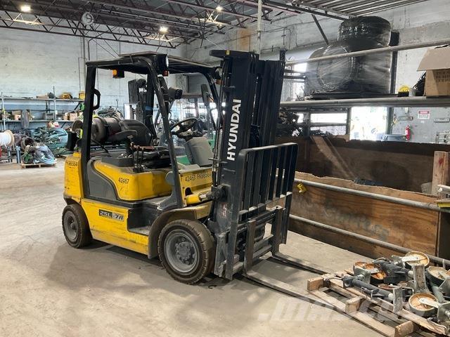 Hyundai 25L-7A Wózki widłowe inne