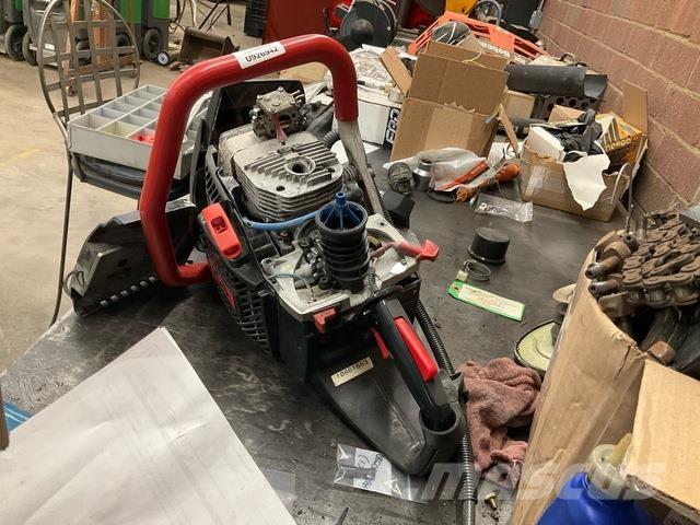  ICS 695XL Pilarki łańcuchowe i wykaszarki