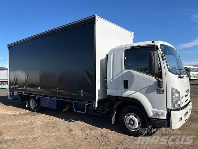 Isuzu FRR 600 Ciężarówki firanki
