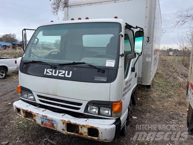 Isuzu NPR Samochody ciężarowe ze skrzynią zamkniętą