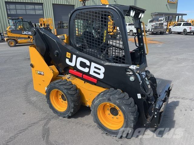 JCB 215 Ładowarki burtowe