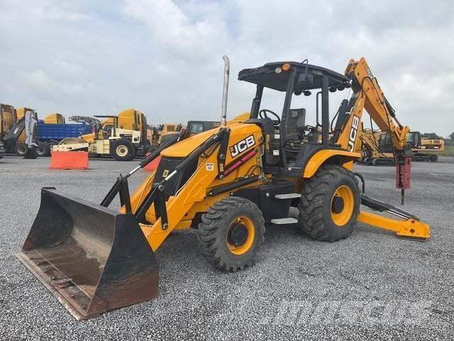 JCB 3CXR14L4CE Koparko-ładowarki