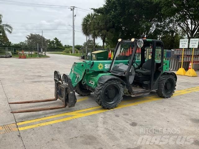 JCB 525-60 Ładowarki teleskopowe