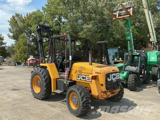 JCB 930 Wózki widłowe terenowe