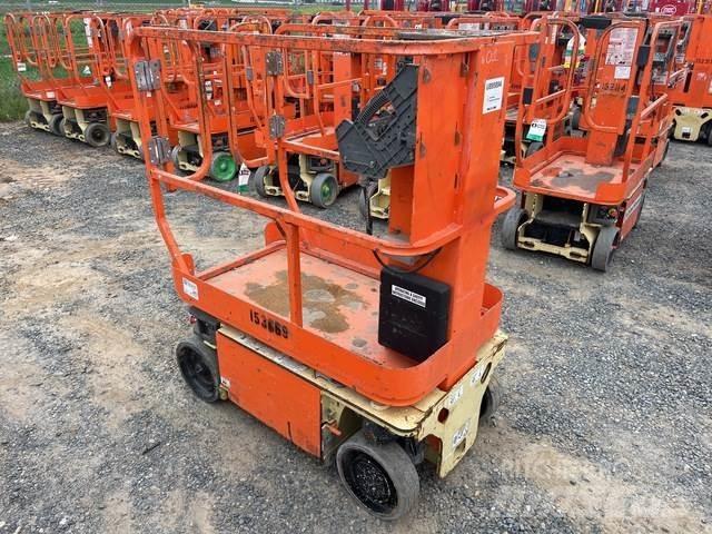 JLG 1230ES Podnośniki masztowe