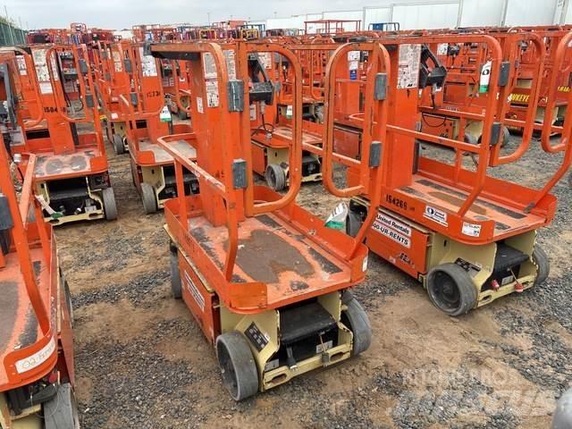 JLG 1230ES Podnośniki masztowe