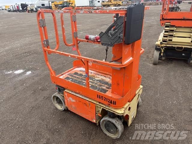 JLG 1230ES Podnośniki masztowe