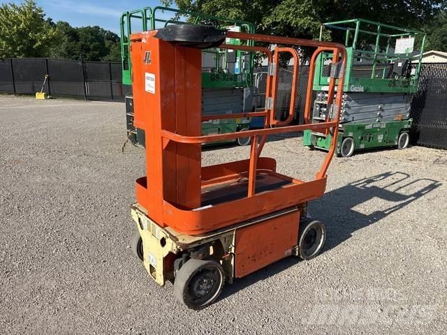 JLG 1230ES Podnośniki masztowe