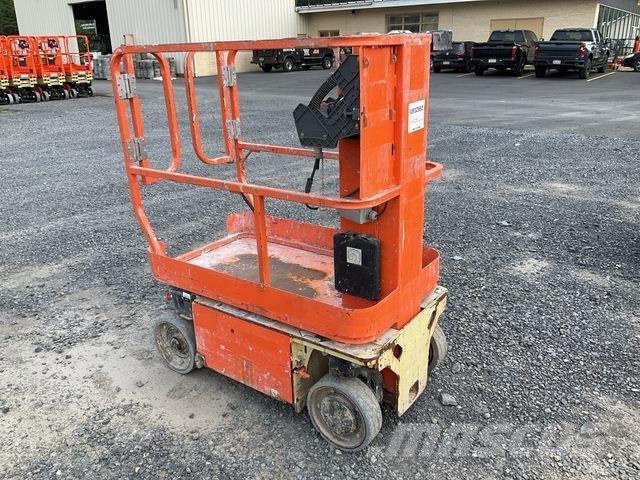 JLG 1230ES Podnośniki masztowe