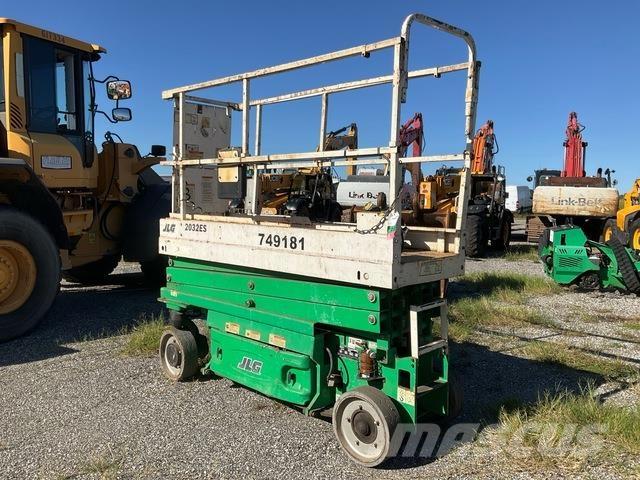 JLG 2032ES Podnośniki nożycowe