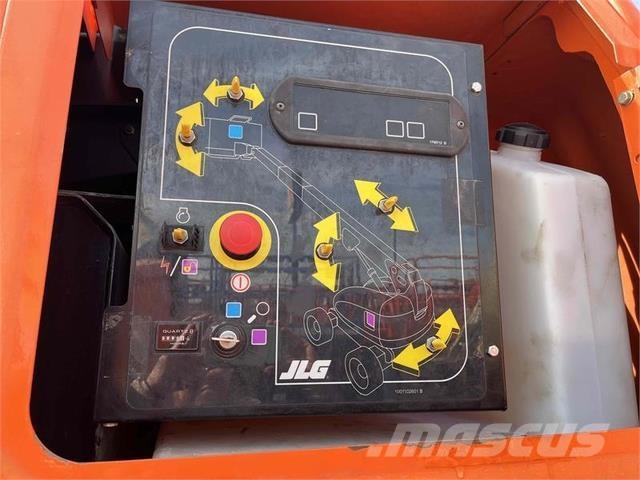 JLG 600S Podnośniki teleskopowe