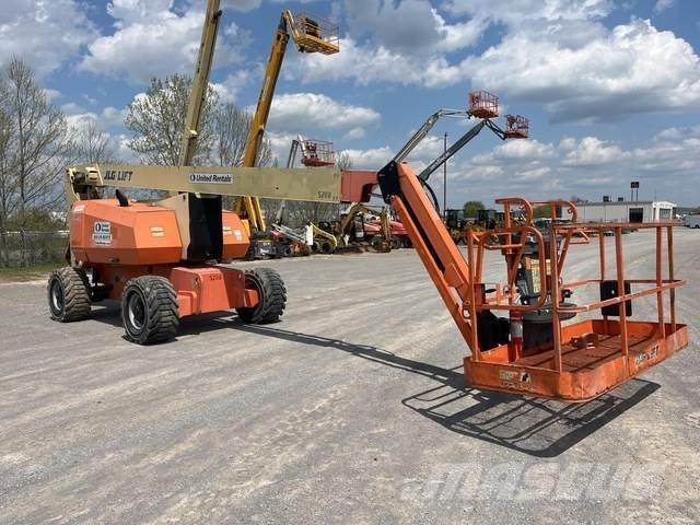 JLG 800 AJ Podnośniki przegubowe