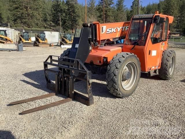 JLG 8042 Ładowarki teleskopowe