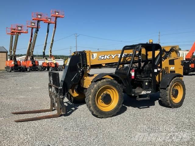 JLG 8042 Ładowarki teleskopowe