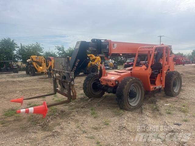 JLG 8042 Ładowarki teleskopowe