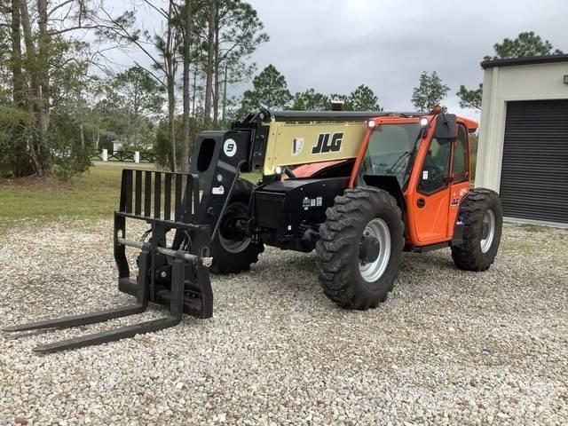 JLG 943 Ładowarki teleskopowe