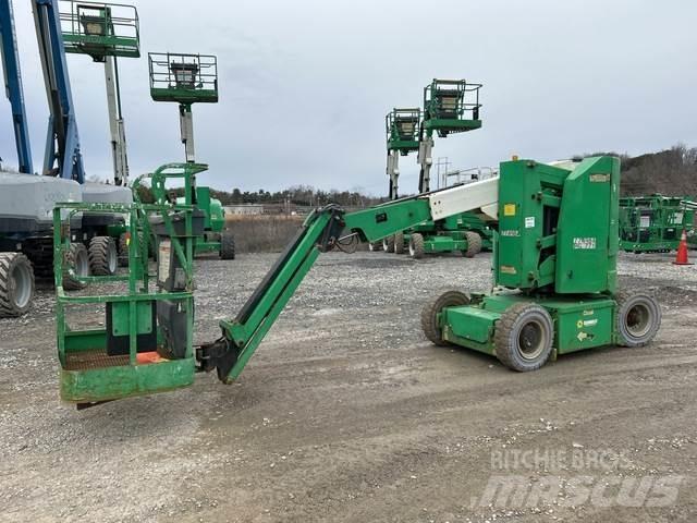 JLG E300AJ Podnośniki przegubowe