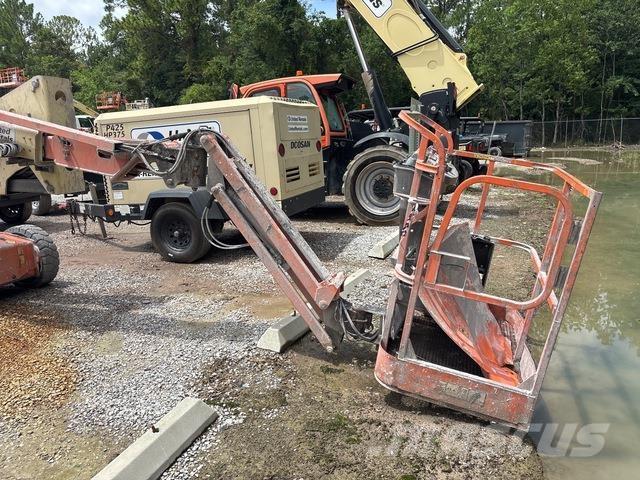 JLG E400AJP Podnośniki przegubowe