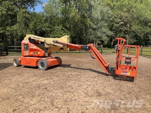 JLG E400AJPN Maszyny budowlane - Inne