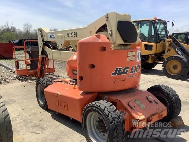 JLG E450AJ Podnośniki przegubowe