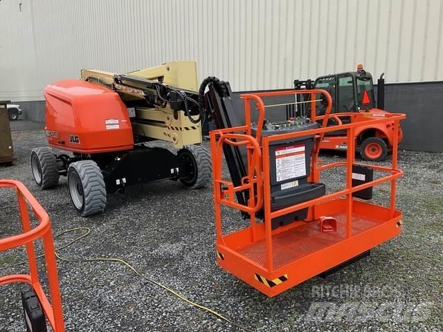 JLG EC450AJ Podnośniki przegubowe