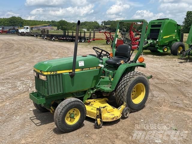 John Deere 770 Mikrociągniki