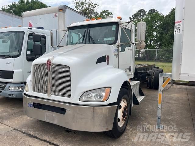 Kenworth T370 Samochody ciężarowe ze skrzynią zamkniętą