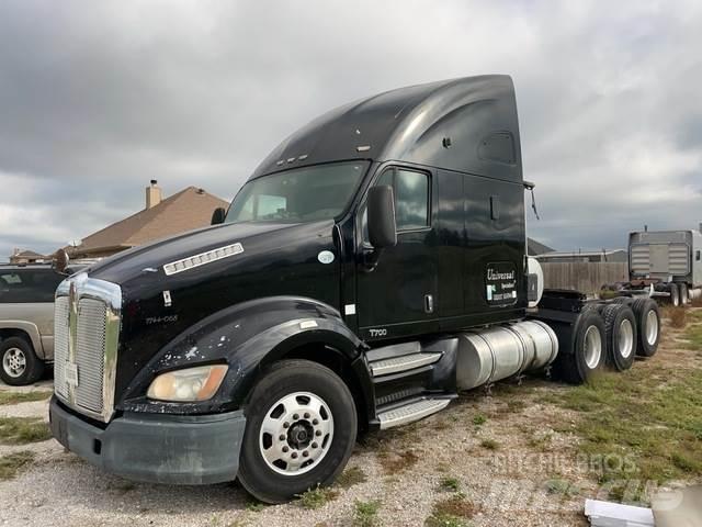 Kenworth T700 Ciągniki siodłowe