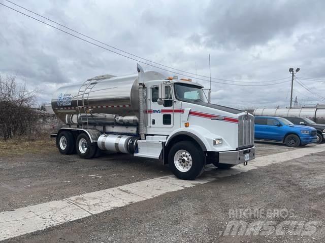 Kenworth T800 Polewaczki