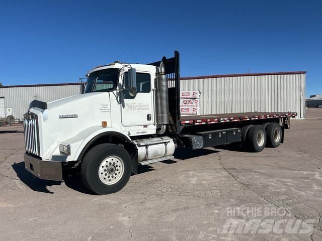 Kenworth T800 Ciężarówki typu Platforma / Skrzynia