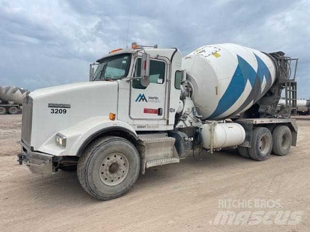 Kenworth T800 Inne