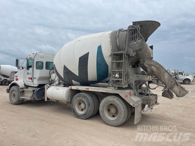 Kenworth T800 Inne