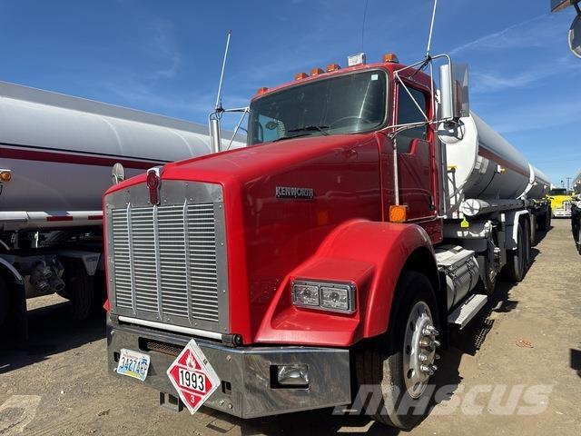 Kenworth T800 Cysterna