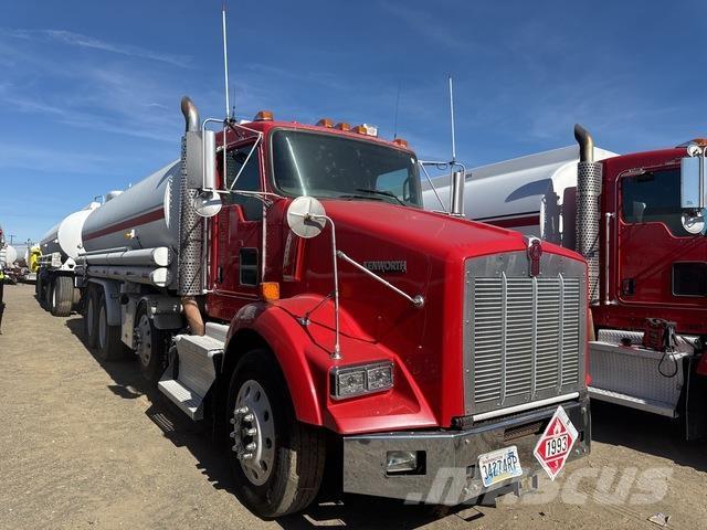Kenworth T800 Cysterna