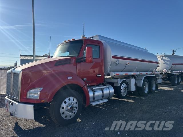 Kenworth T800 Cysterna