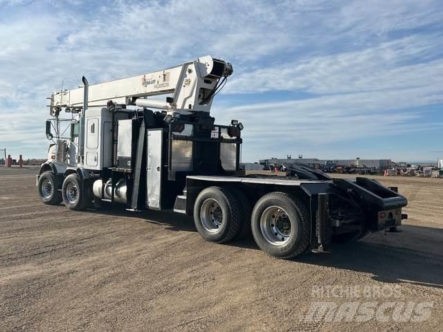 Kenworth T800B Inne