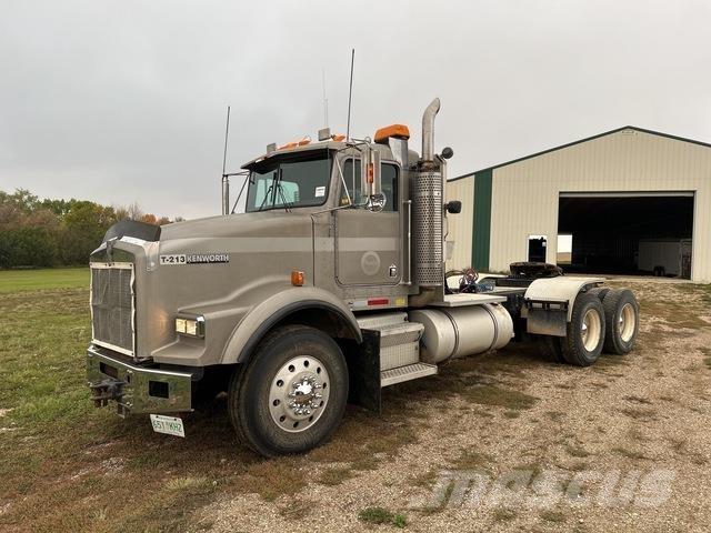 Kenworth T800B Samochody ratownicze pomocy drogowej