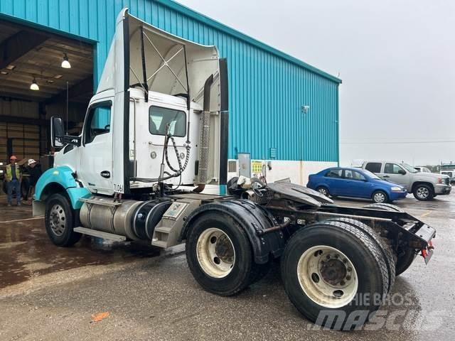 Kenworth T880 Ciągniki siodłowe