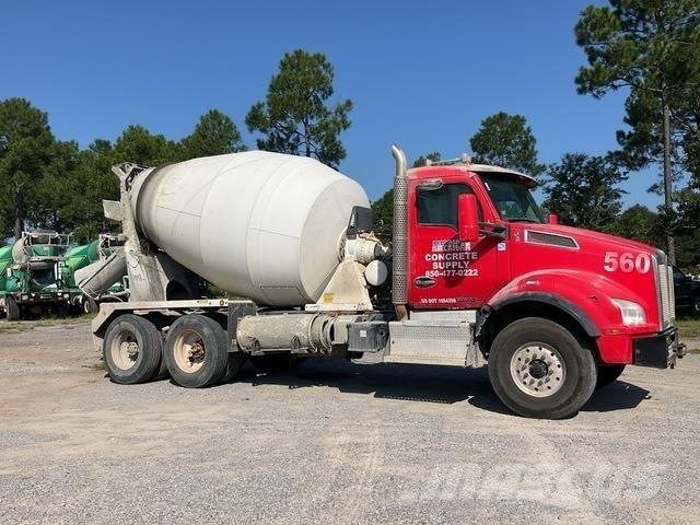 Kenworth T880 Inne