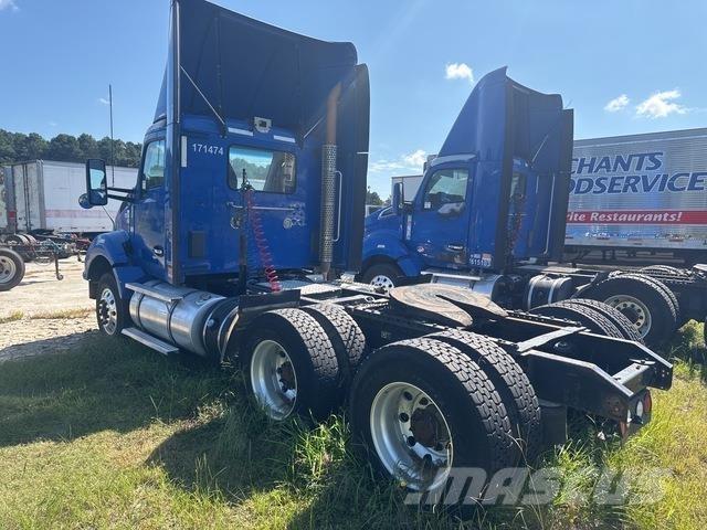 Kenworth T880 Ciągniki siodłowe