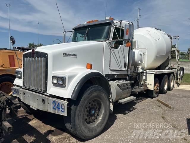 Kenworth W900 Inne