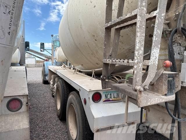 Kenworth W900 Inne