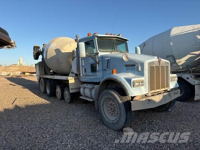 Kenworth W900 Inne