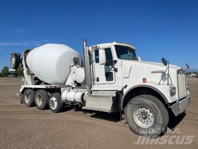 Kenworth W900 Inne